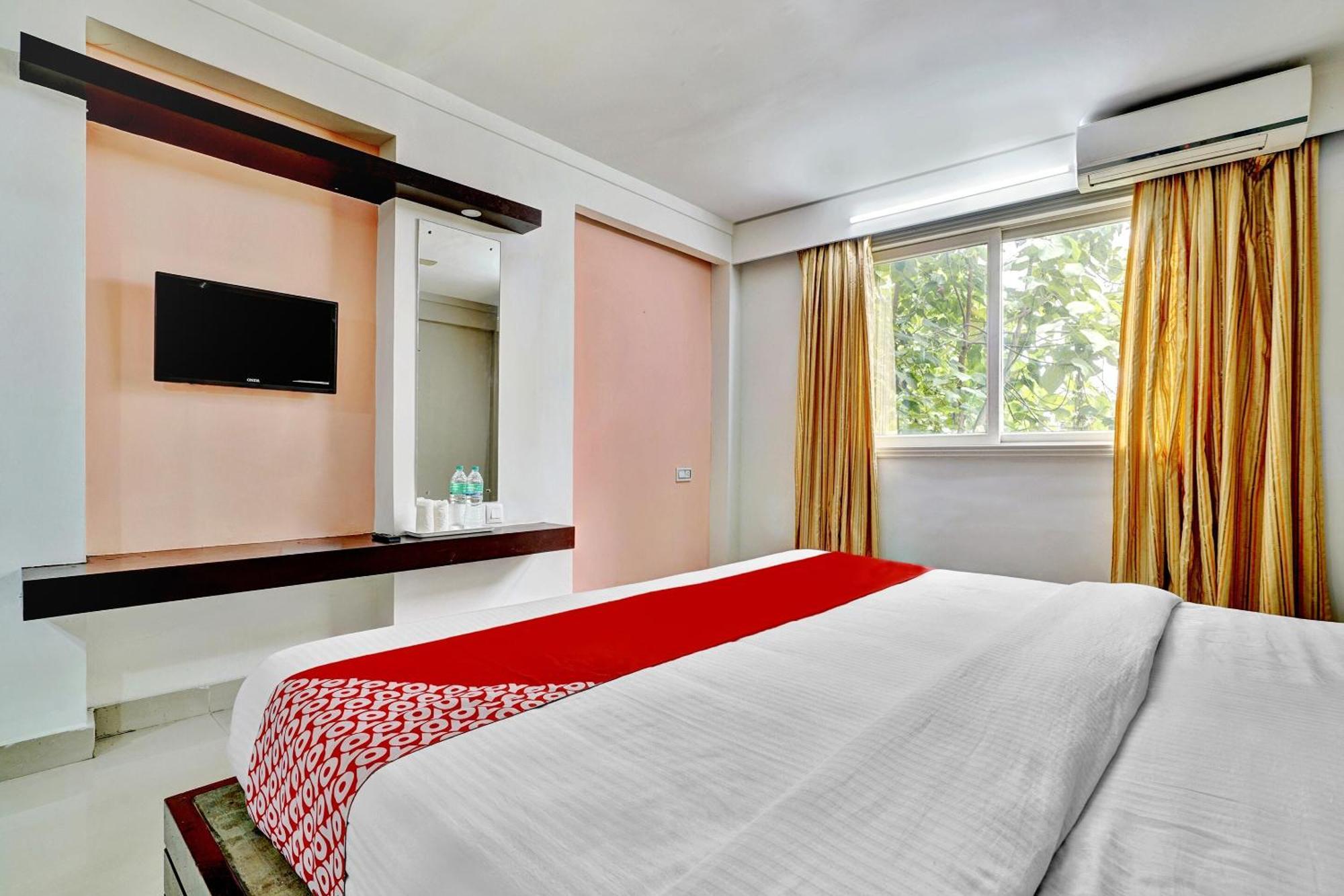 Hotel O Aec Residency Марарикулам Экстерьер фото