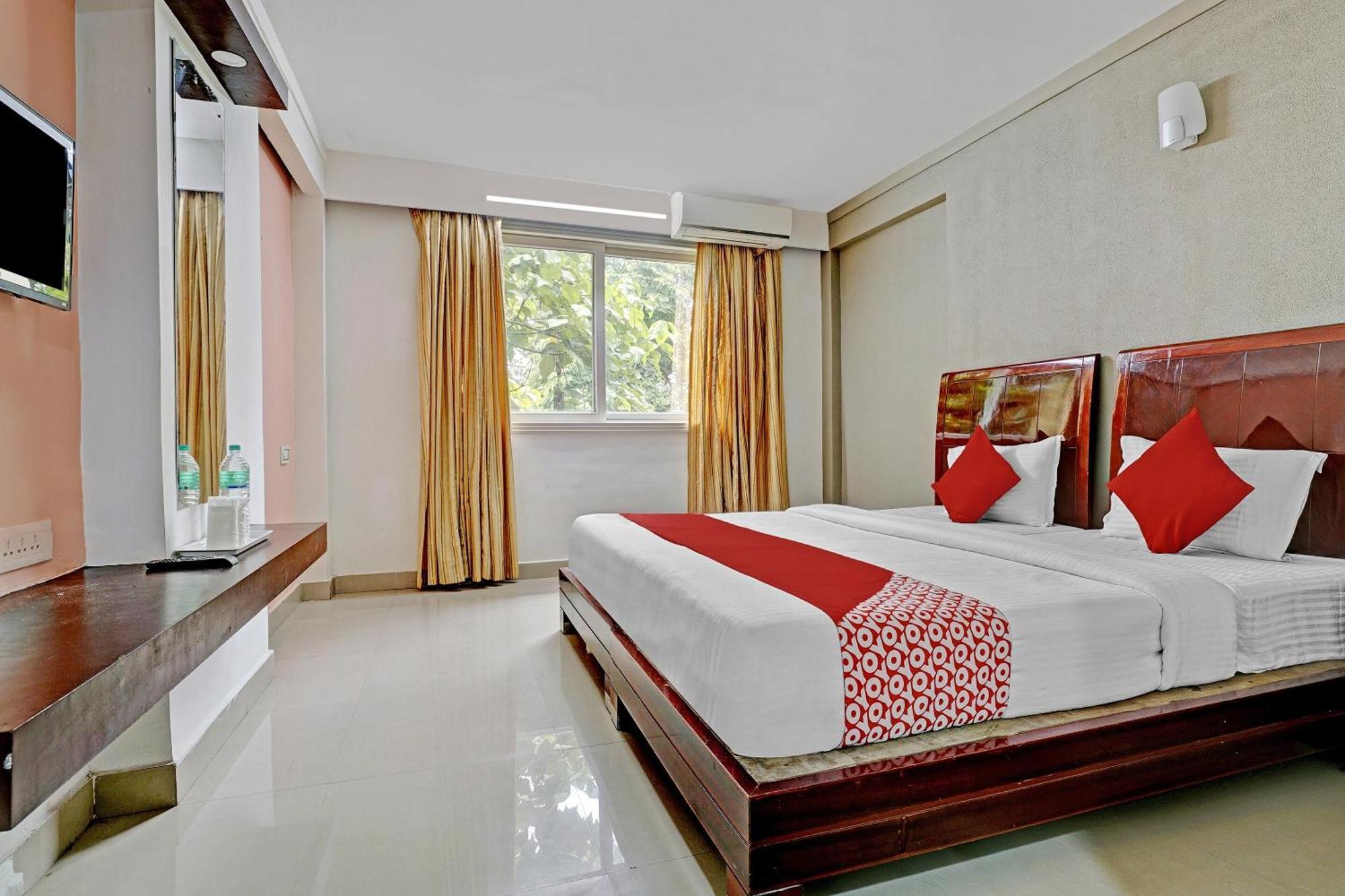 Hotel O Aec Residency Марарикулам Экстерьер фото